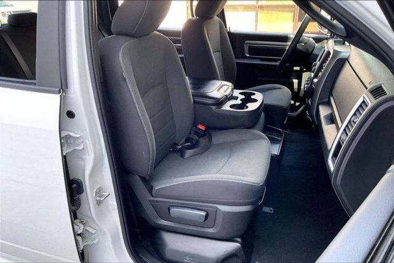 Used 2024 RAM 1500 Classic WarlockImage 6