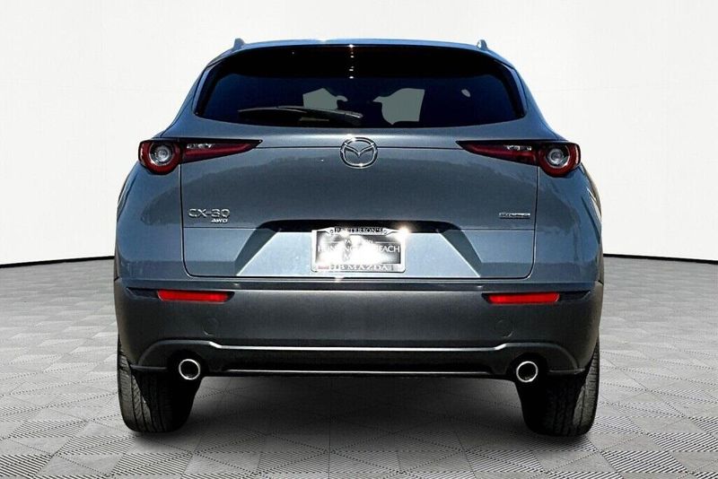 2022 Mazda CX-30 2.5 S Carbon EditionImage 4
