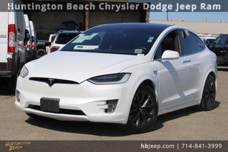 2017 Tesla Model X 75DImage 11