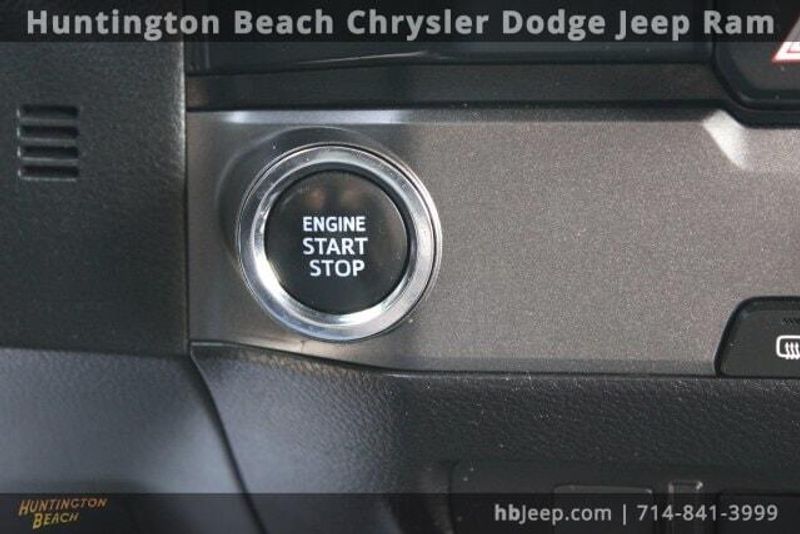 2022 Toyota Tacoma TRD SportImage 25