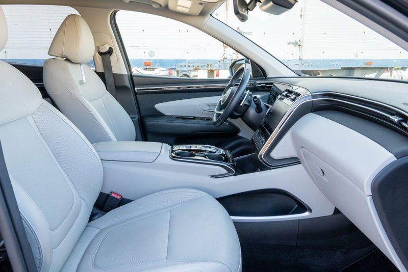 Used 2024 Hyundai Tucson Hybrid LimitedImage 20