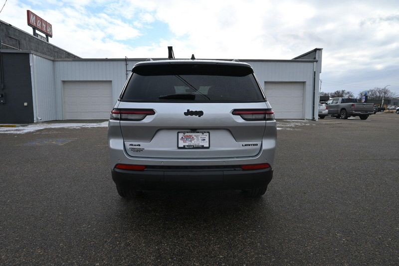 2025 Jeep Grand Cherokee L LimitedImage 9
