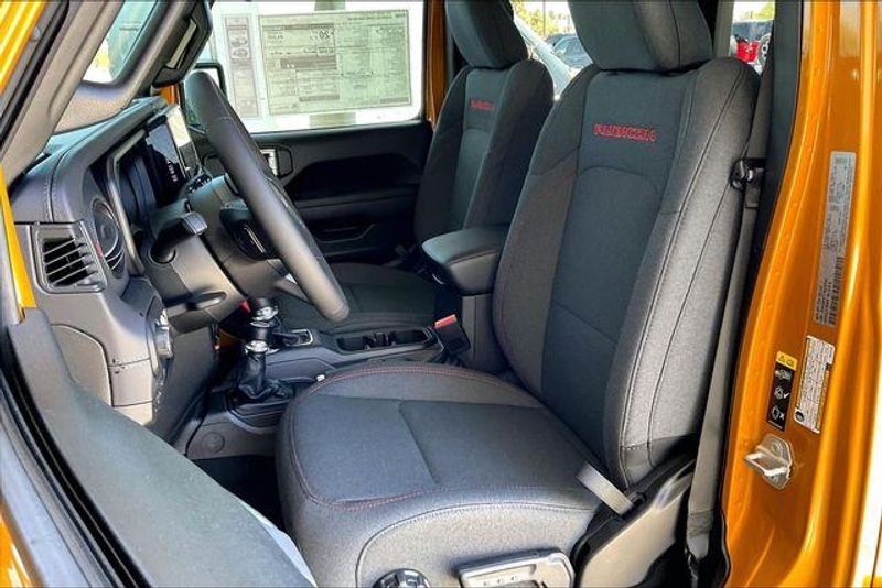 New 2026 Jeep Wrangler 4-door RubiconImage 8