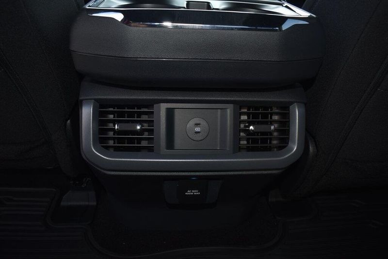 New 2025 Ford F-150 XLTImage 10
