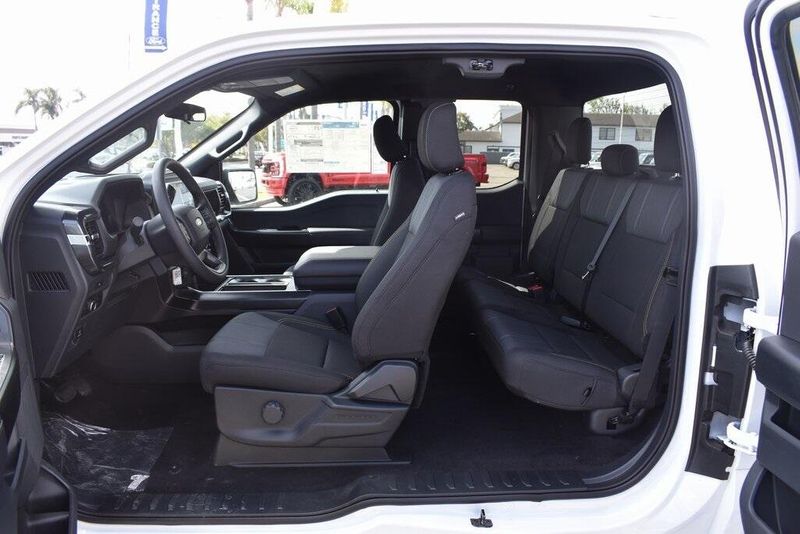 New 2025 Ford F-150 STXImage 8