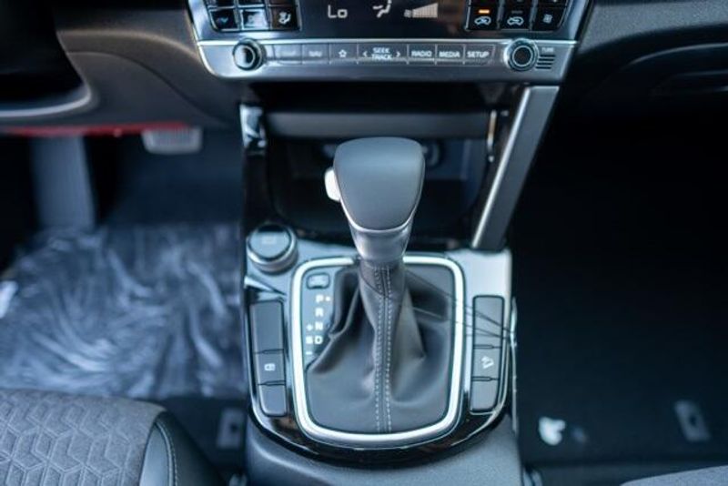 New 2025 Kia Seltos SImage 17