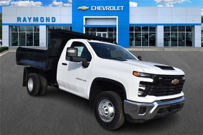 2025 Chevrolet Silverado 3500HD Work TruckImage 1