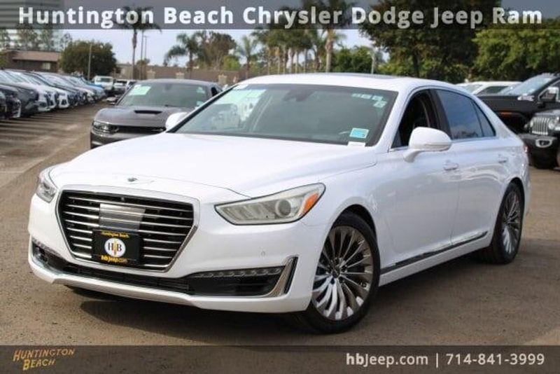 2017 Genesis G90 3.3T PremiumImage 10