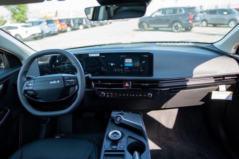 New 2026 Kia EV6 LightImage 23