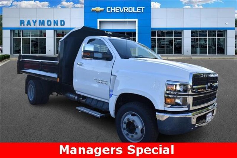 2024 Chevrolet Silverado 4500HD Work TruckImage 1