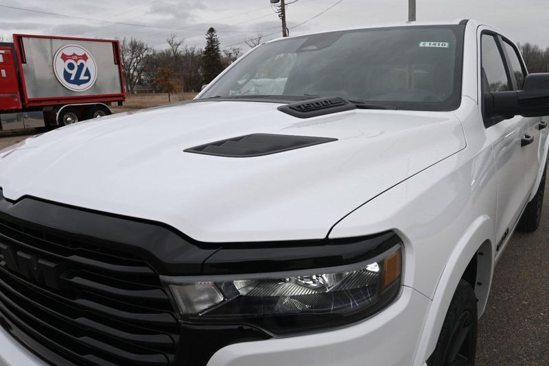 2025 RAM 1500 LaramieImage 17