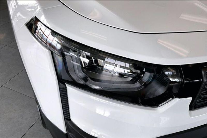 New 2026 Jeep Cherokee Limited 4x4Image 11