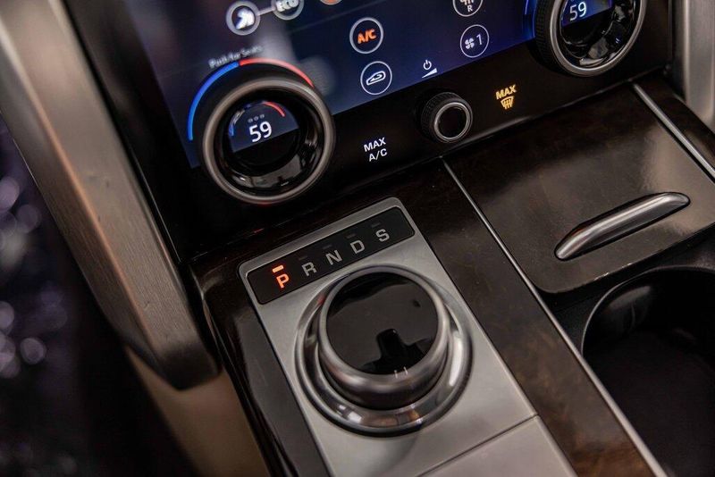 2020 Land Rover Range Rover SuperCharged photo 28