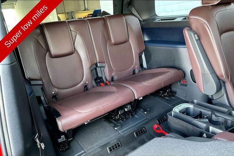 Used 2025 Volkswagen ID. Buzz Pro S PlusImage 34