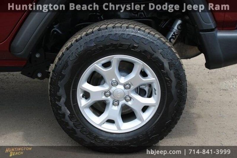 2021 Jeep Wrangler Unlimited IslanderImage 6