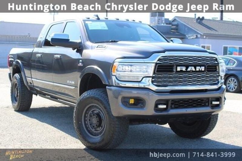 2019 RAM 3500 LimitedImage 1