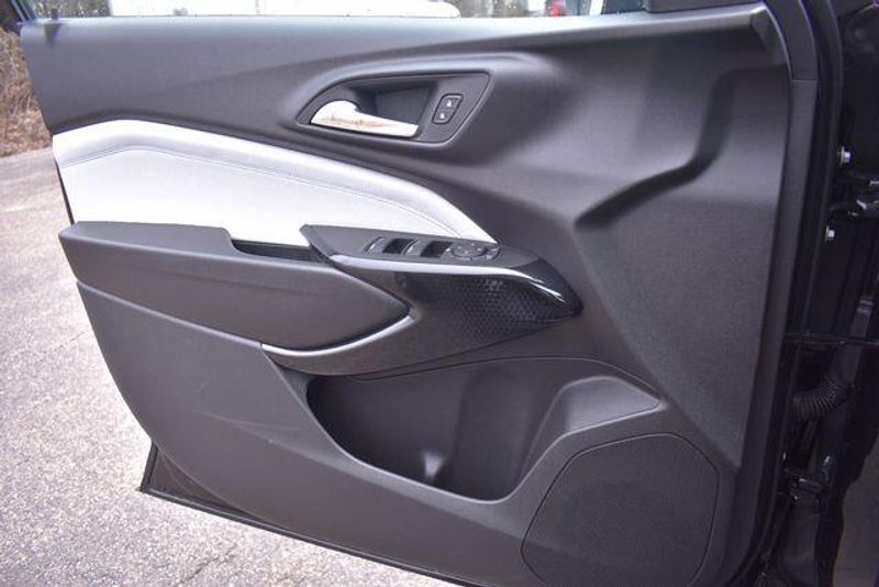 New 2026 Chevrolet Trax LTImage 31