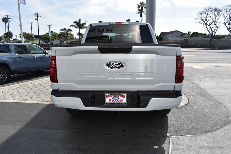 2025 Ford F-150 STXImage 7