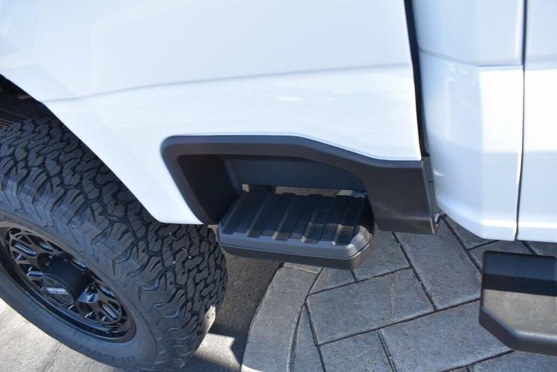 New 2024 Ford F-250SD LariatImage 13