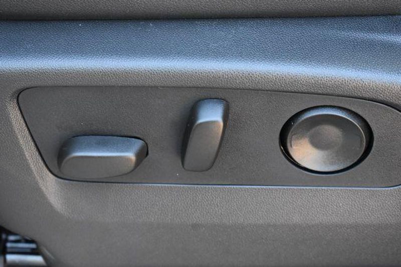 New 2026 Chevrolet Tahoe Z71Image 33