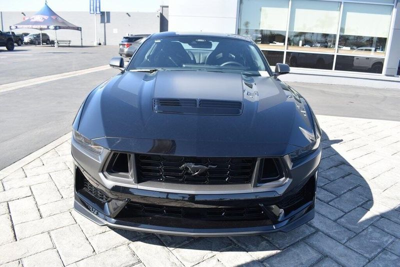 2025 Ford Mustang Dark HorseImage 35