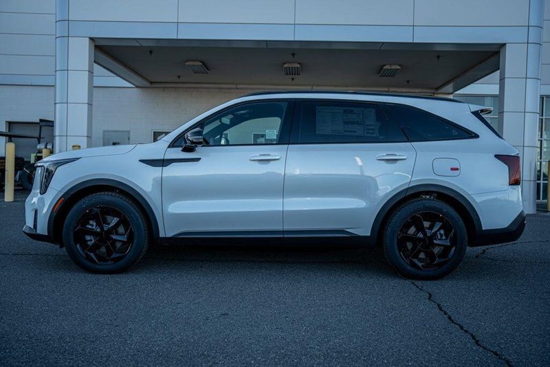 New 2026 Kia Sorento Hybrid X-Line SX PrestigeImage 4