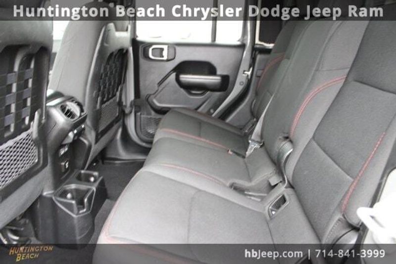 2021 Jeep Gladiator RubiconImage 38