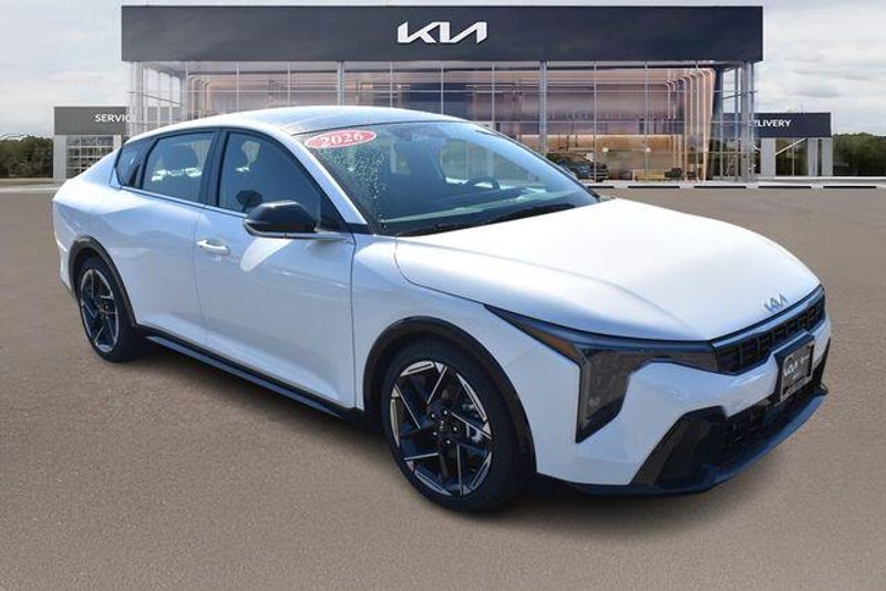 New 2026 Kia K4 GT-LineImage 1