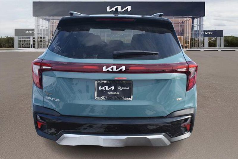 New 2026 Kia Seltos SImage 5