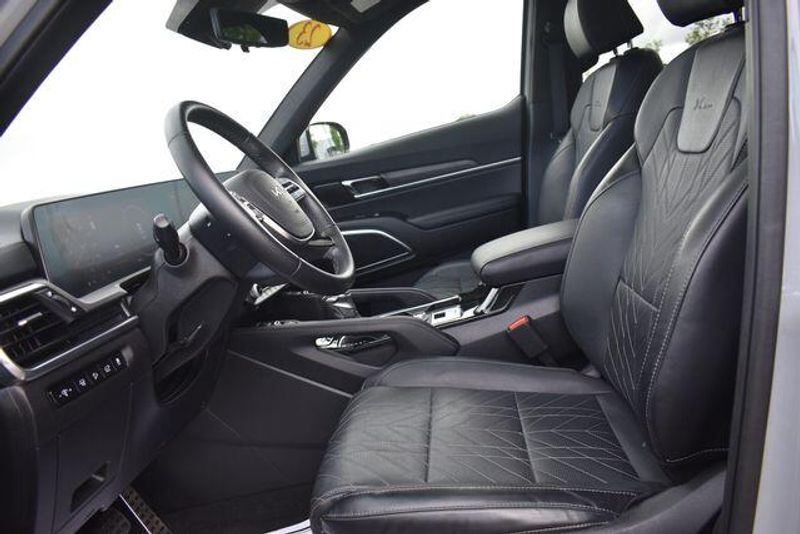 Used 2023 Kia Telluride SX-Prestige X-LineImage 27