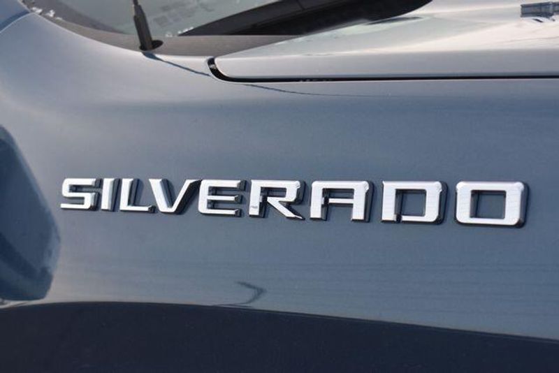 Used 2024 Chevrolet Silverado 1500 LTImage 12