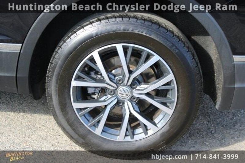 2018 Volkswagen Tiguan 2.0T SEImage 9