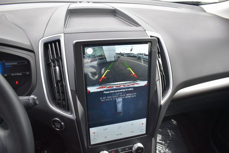 2024 Ford Edge SEImage 20