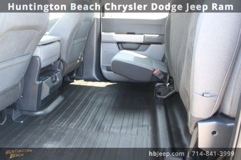 2021 Ford F-150 XLTImage 40