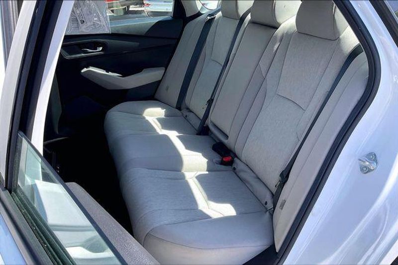 Used 2025 Honda Accord Sedan SEImage 25