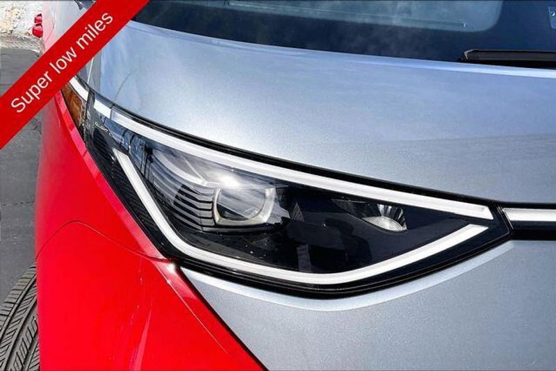 Used 2025 Volkswagen ID. Buzz Pro S PlusImage 27