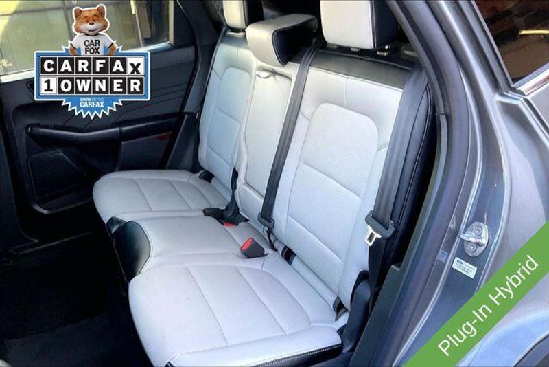 Used 2025 Ford Escape BaseImage 25