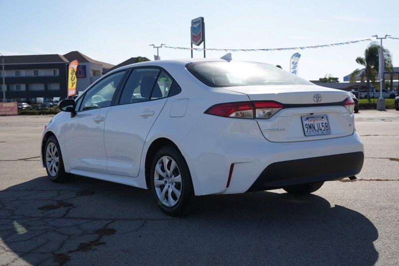 Used 2024 Toyota Corolla LEImage 5