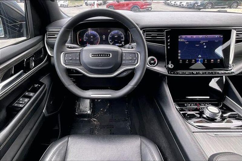 2024 Jeep Wagoneer Series IIIImage 4