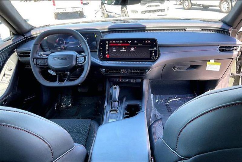 New 2026 Dodge Charger Scat Pack 2-door AwdImage 4