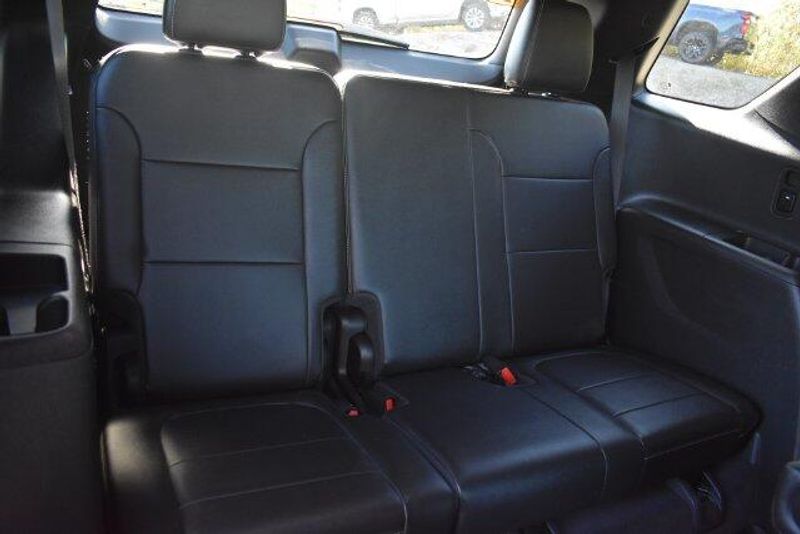 Used 2022 Chevrolet Traverse LT LeatherImage 15