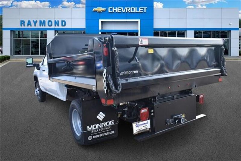 2025 Chevrolet Silverado 3500HD Work TruckImage 5