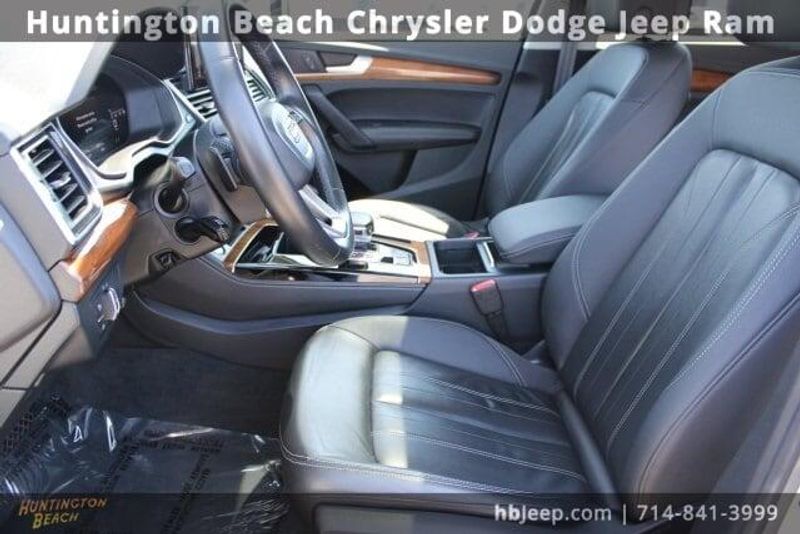 2022 Audi Q5 45 S Line Premium PlusImage 35