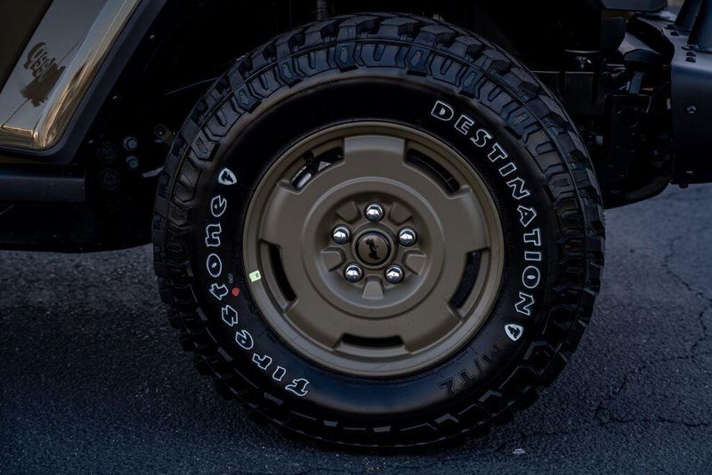 New 2026 Jeep Gladiator Image 9