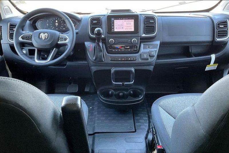 New 2026 RAM Promaster 2500 Slt Cargo Van Low Roof 136