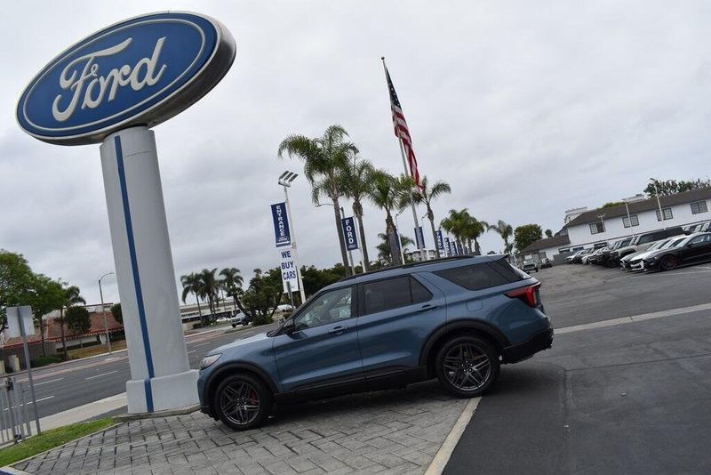 New 2025 Ford Explorer STImage 25