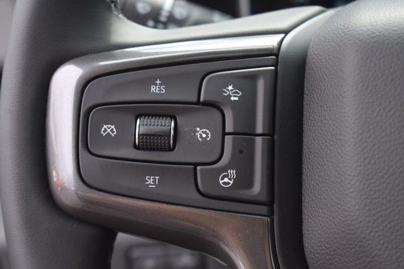 New 2026 Chevrolet Silverado 3500HD High CountryImage 32