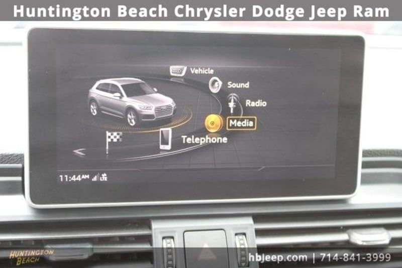 2020 Audi Q5 e 55 PremiumImage 33