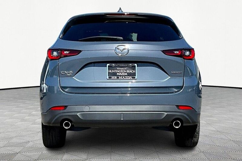 2022 Mazda CX-5 2.5 S Carbon EditionImage 4