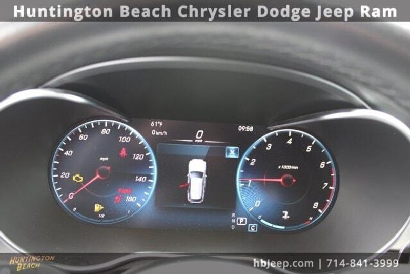 2022 Mercedes-Benz GLC 300Image 21